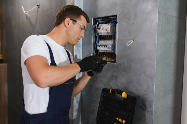 Best Emergency Electrical Repair  in Savage, MN